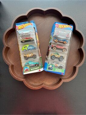 Hot Wheels 5 Pack HW Remote Adventures & HW Getaways HTV53 & JBJ77